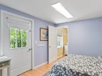 2 BR Lakefront Apartment on Black Lake Hotels in Macomb