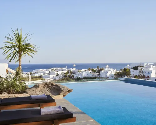 ما آ ادامسرٕ وايت ميكونوس Hotels near شاطئ باراغا (Paraga Beach)