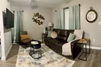 Quaint, spacious, & relaxing; come stay with us, you'll enjoy the details. Hotels in Lawrence County