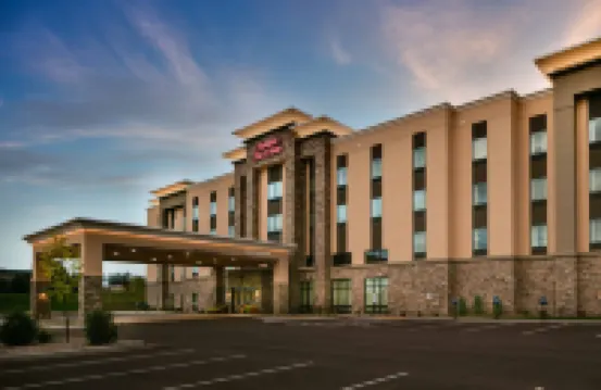 Hampton Inn and Suites Hudson