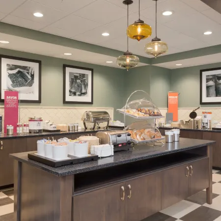 Hampton Inn & Suites West des Moines/SW-Mall Area