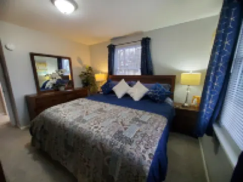 Glenwood Retreat - Close to it All!