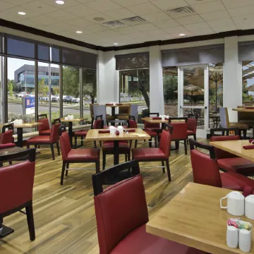Hilton Garden Inn Sonoma County Airport