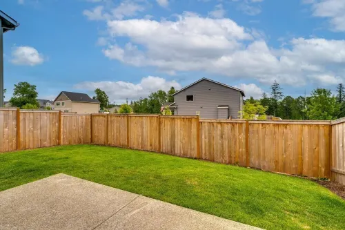 Relaxing Getaway w/ Pool Access! Hotels in Camas