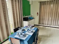 Charming 1-bedroom Jasmin apartment in delightful Paramaribo with WiFi, AC