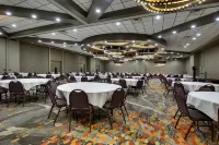 DoubleTree by Hilton Mt. Vernon Hotels in Mount Vernon