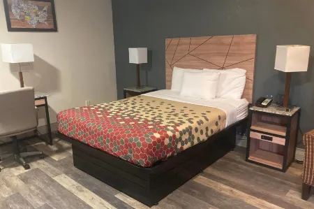 Howard Johnson by Wyndham Malden Boston Area