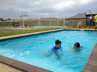 Allara Motor Lodge - Pool