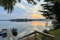 Lakefront Mercer Home Private Dock and Kayaks! - parking