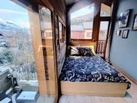 Spacious chalet with spa Hotels in Landry