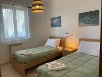 Family apartment a few km from Bari in a quiet and well-served area Hotels in Bitetto