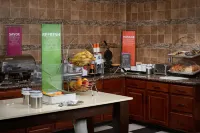 Hampton Inn Phoenix/Glendale/Peoria - breakfast