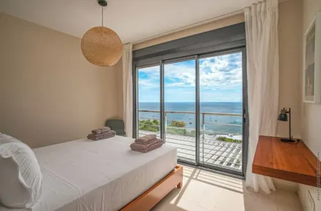 Villa - Les Anses-d'Arlet Beach 300 m away, billiards, pétanque, table tennis Отели в г. Лез Анс-д'Арле