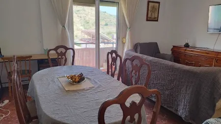 3 Bedrooms Apartment Torrox Center Wifi - 5 People