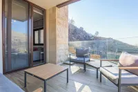 Snowfall Escape 24hr Electricity Hotels in Faraiya