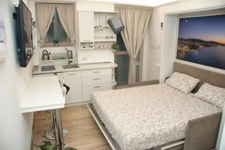 ò Murzill and paravis seaview Отели в г. Meta