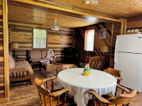 Peaceful Country Escape Near Lucedale 2 BR  1Bath on Private Family Farm Hotels in George County