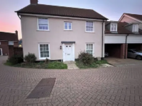 Charming Ipswich Retreat / Cosy stay in a great location