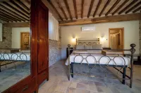 Farmhouse Podere Tovari Hotels in Anghiari