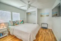 New Listing! Dockside Palms Weeki Wachee-Spring Fed Canal-Boat Friendly!