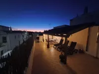 Komplettes Haus mit Terrasse 10 Minuten vom Strand Entfernt Hotel a Parchal