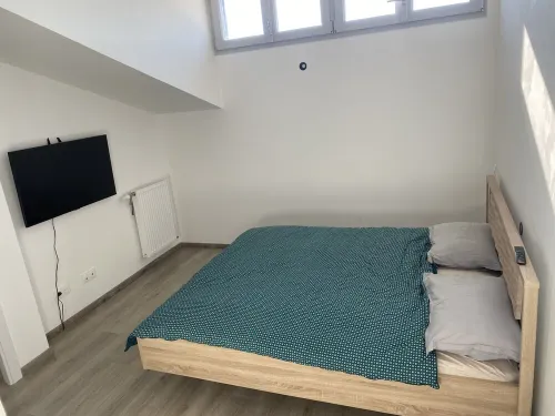 Bonjour Très Belles t 2. Dans une Résidence Fermée Parking Sous-sol