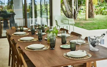 4 bedroom villa, facing the sea, with unspoilt beach and very quiet.