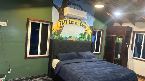 TMT Legacy Jungle Cabin with Ac and Wifi Hotel a Burrell Boom