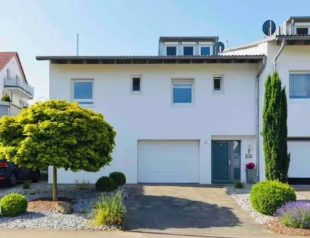 Modernes Apartment Mit: Stellplatz/netflix/amazon Prime Video