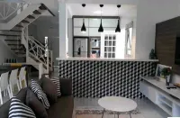 House with 4 bedrooms in the best gated community in Maresias, 150 meters from the beach.