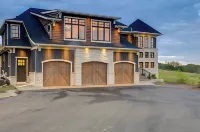 Exquisite 3+ Million Dollar Estate – A Lux Retreat Hotels in Rocky View County
