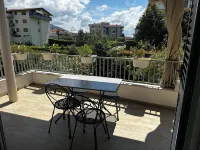 Spacious 4-bedroom apartment with WiFi, AC in Seravezza Hotels in Seravezza
