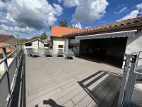 Top floor townhouse with hot tub Hotels in Mazamet