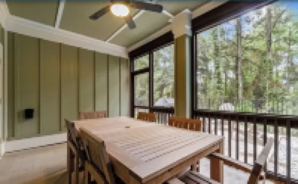 Upscale 4BR/4.5 Bath townhome/duplex in Corolla Light Resort community