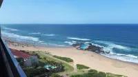 beach penthouse Hotels in Amanzimtoti