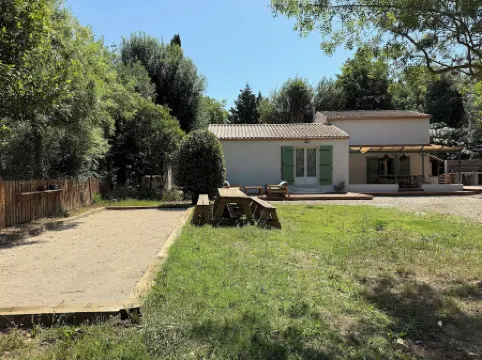 Country house 5 minutes from the beach