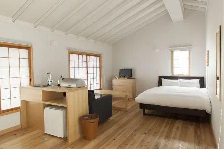 Machiya No Yado Iroha Отели рядом с достопримечательностью «Nagahama Institute of Bio-Science and Technology»