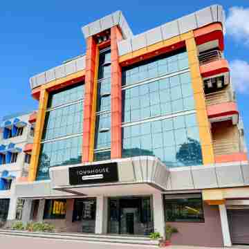 Super Townhouse Mysore Central Hotel Exterior