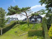 "Sten" - 30m from the sea Hotel a Bjert