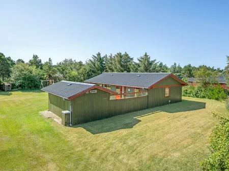 "Geertje" - 900m from the sea