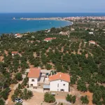 Modone Villas in Peloponnese