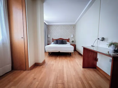 Hotel Villa de Ermua Отели в г. Аррасате