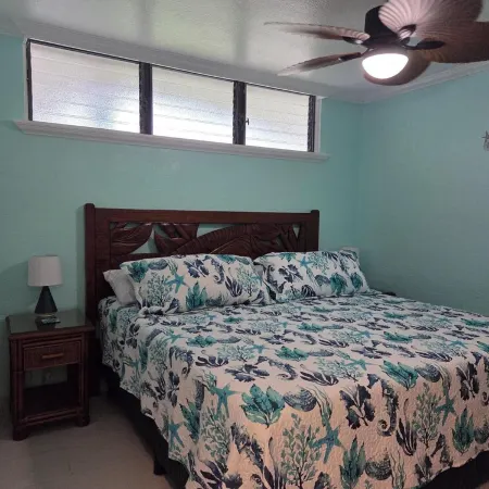 Wow! Gorgeous Direct Oceanfront Kona Reef Condo Get A Front Row Seat for Ironman