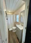 Koby-NEW tiny home with shared fishing pond