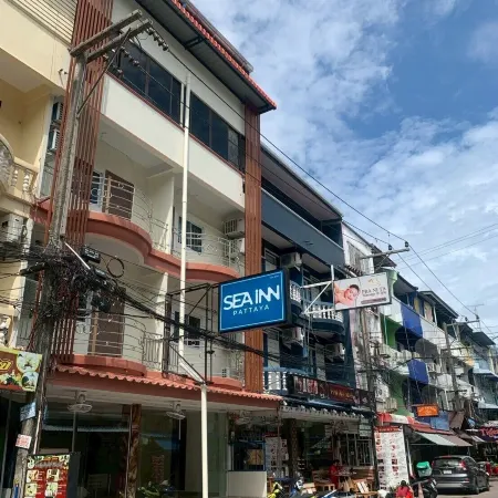 Sea Inn Pattaya Отели рядом с достопримечательностью «Спортзал Тониз»