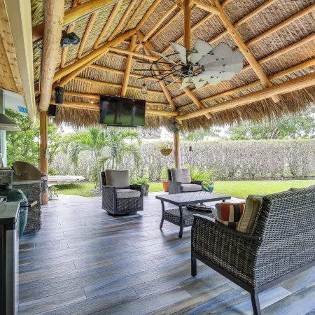 Furnished Patio + Gas Grill: Deerfield Beach Home