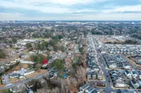 5 Minutes to the Casino!Family sized home 3 bedroom with patio and a game room