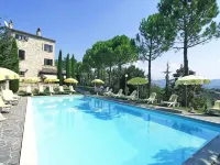 Hotel in Marche with Scenic Hiking Trails - Apartments