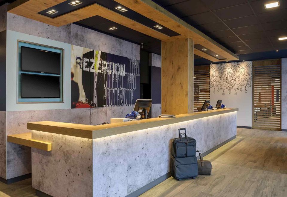 이비스 버짓 빈 상트 마르크스