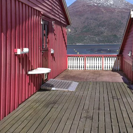 6 person holiday home in Halsanaustan